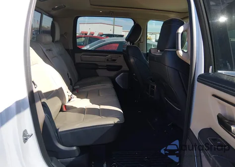 2020 Ram 1500 Limited 4X2 5'7 Box z USA, uszkodzony, nr VIN 1C6RREHT0LN278405